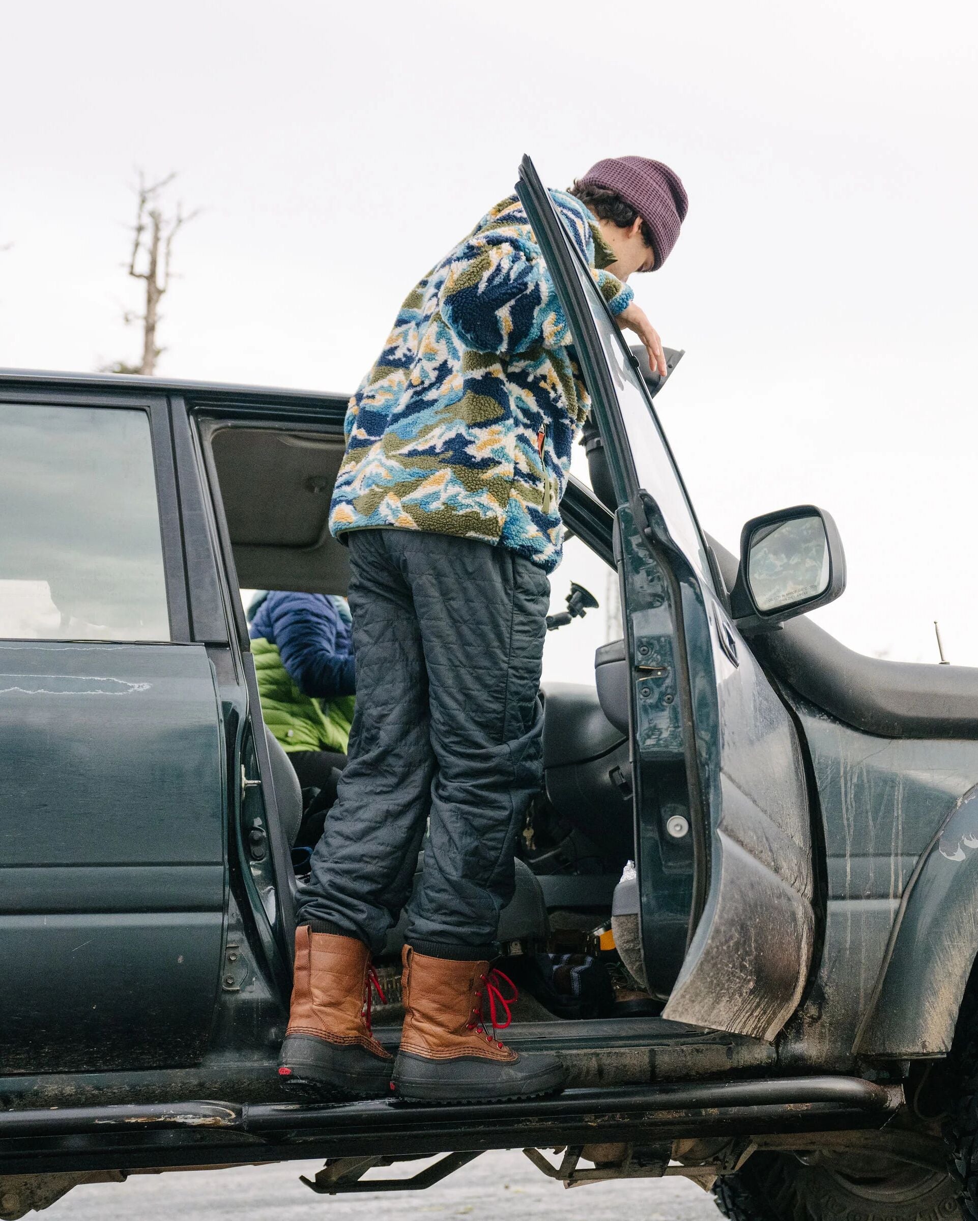 Timberline Recycled Quilted Jogger - Black