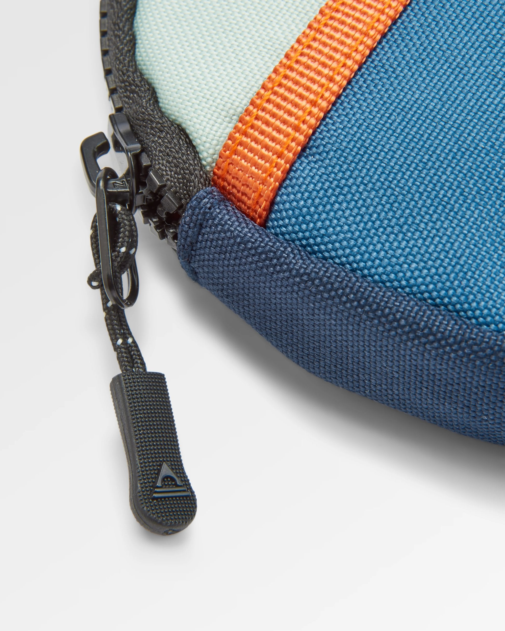 Compass Modular Clip On - Rich Navy/Surf Spray/Moonlight Blue - Flatlay