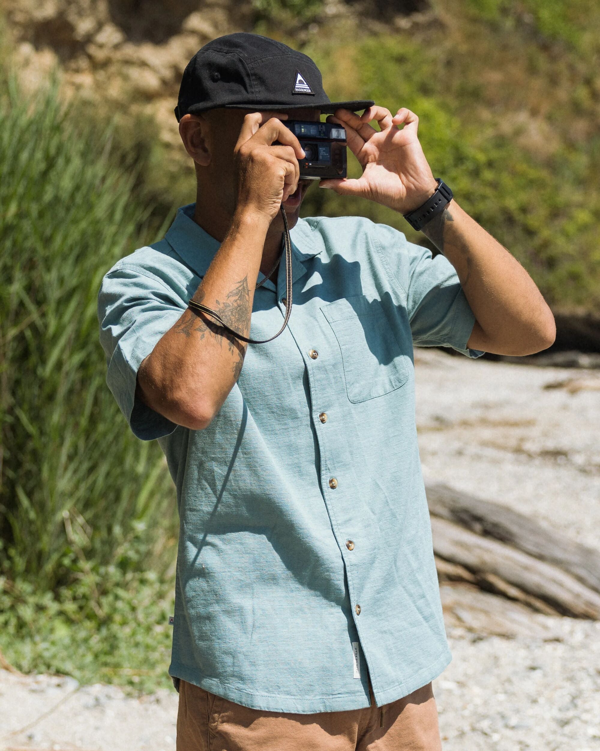 Cove Organic Cotton Textured Shirt - Arctic - Lifestyle