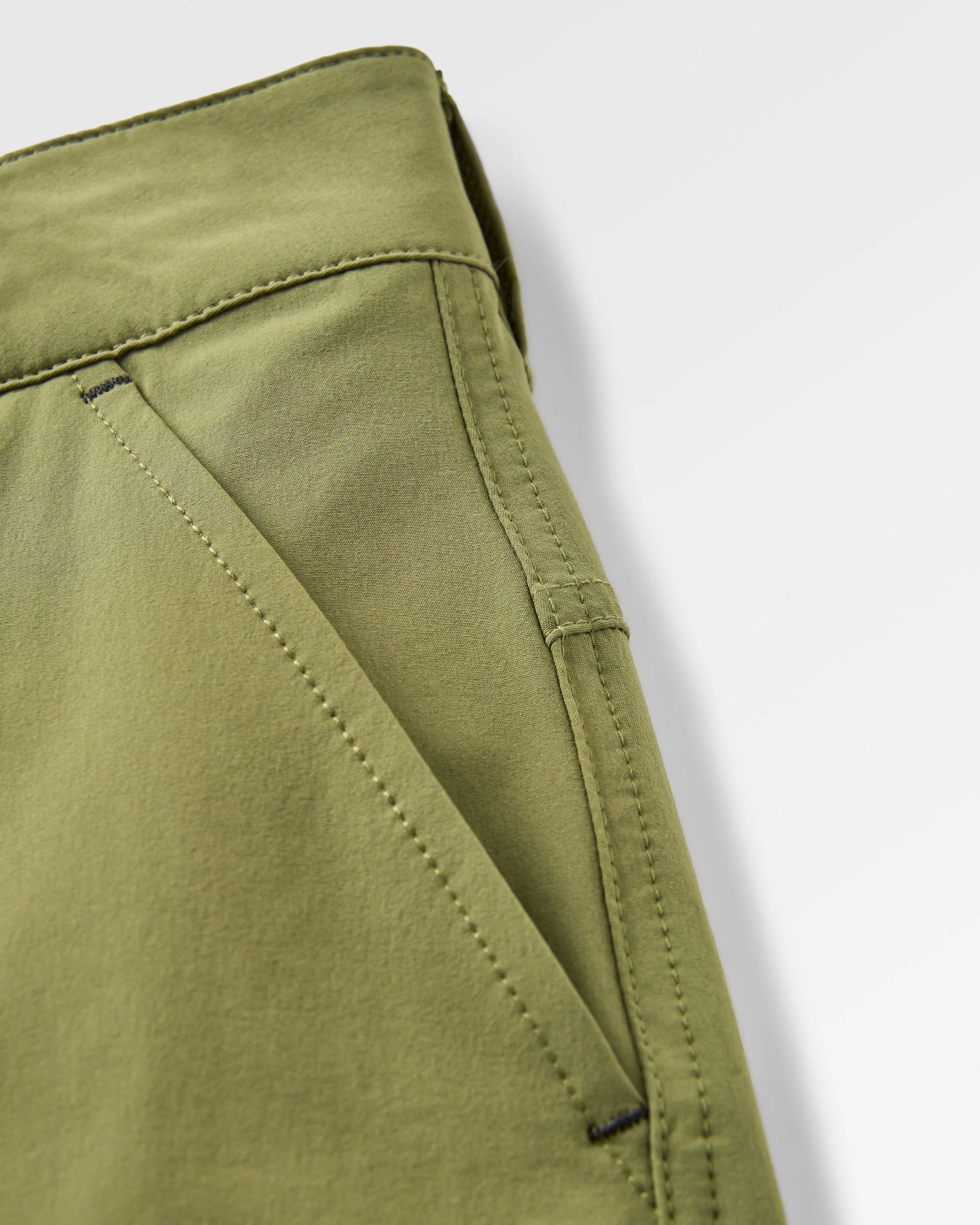 365 Trail Short - Khaki - Flatlay