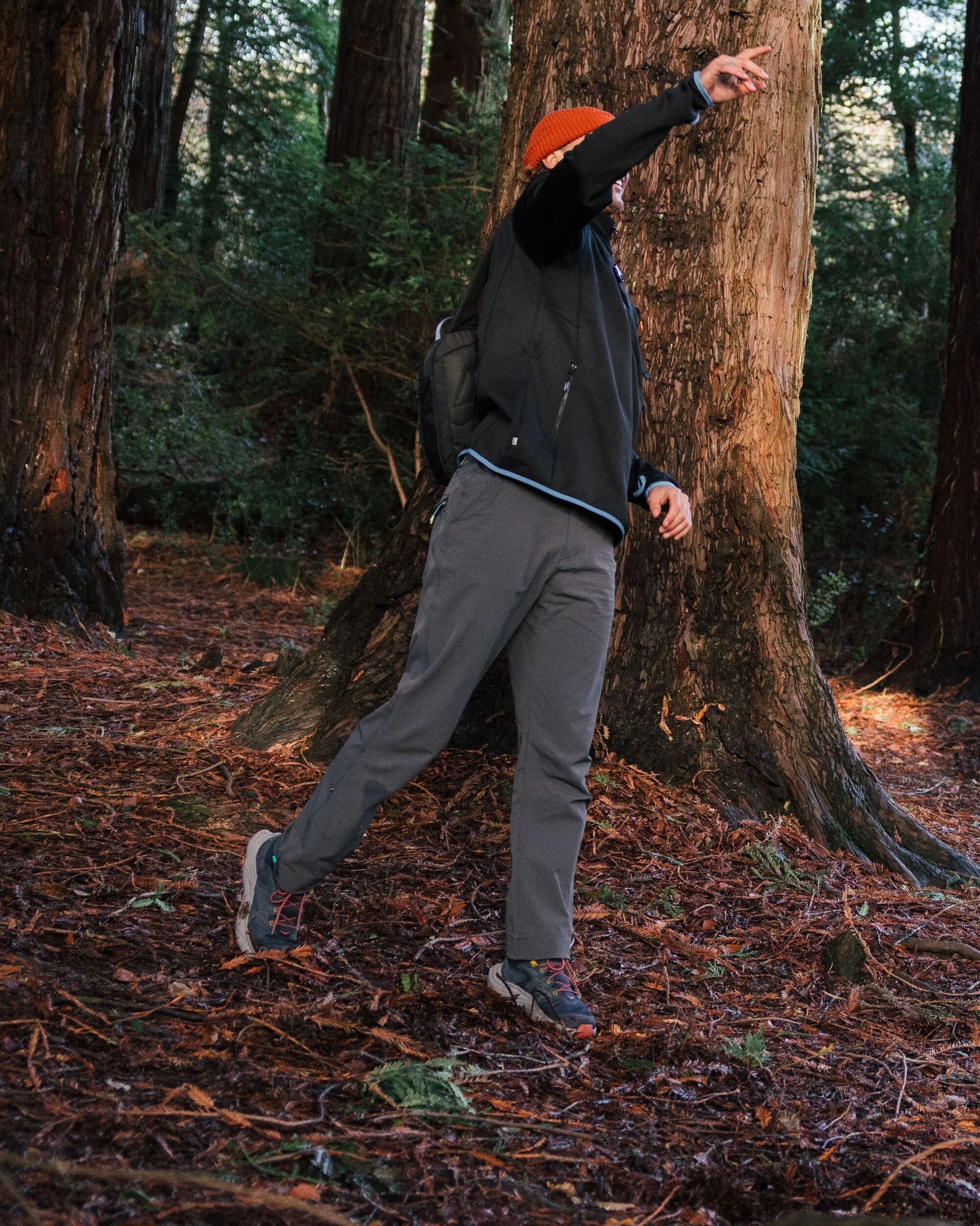 365 Trail Trouser - Charcoal - Lifestyle