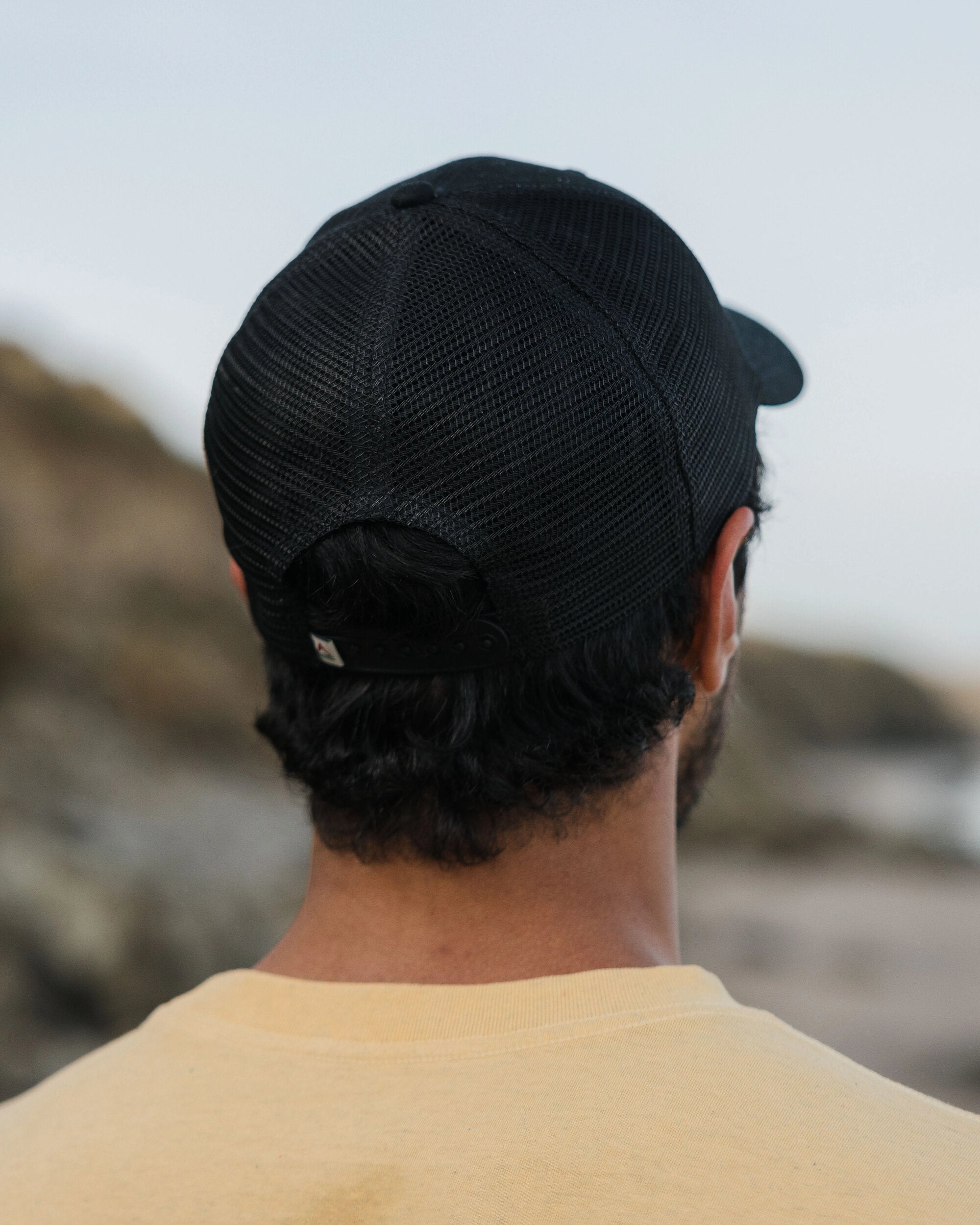 Odyssey Mesh Snapback Cap - Black - Lifestyle - Male
