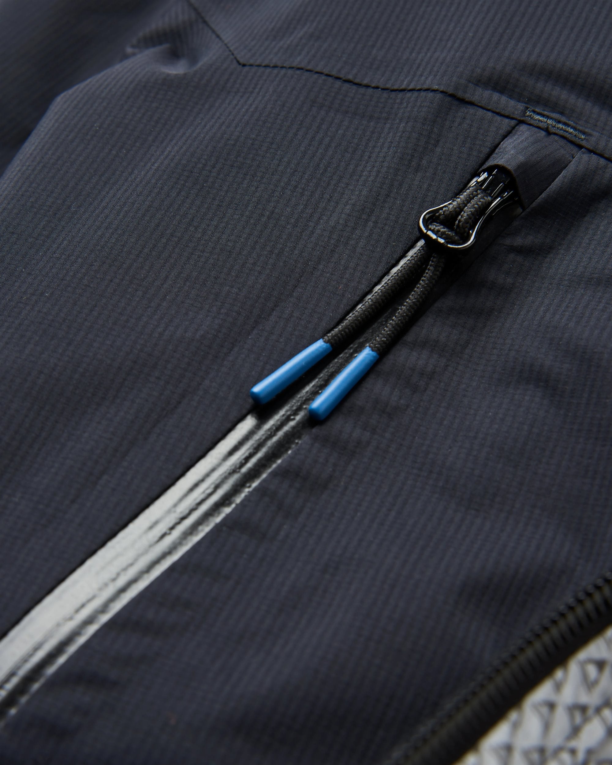 Trailscape Light Men's Recycled Waterproof Jacket - Black - Flatlay