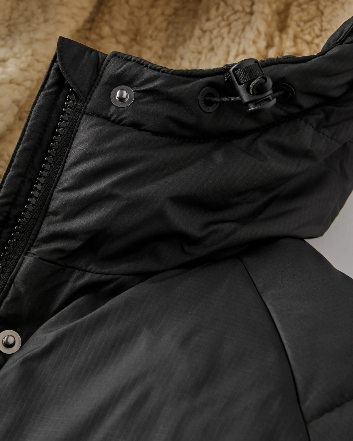 Tasman Long Insulated Jacket - Black - Flatlay