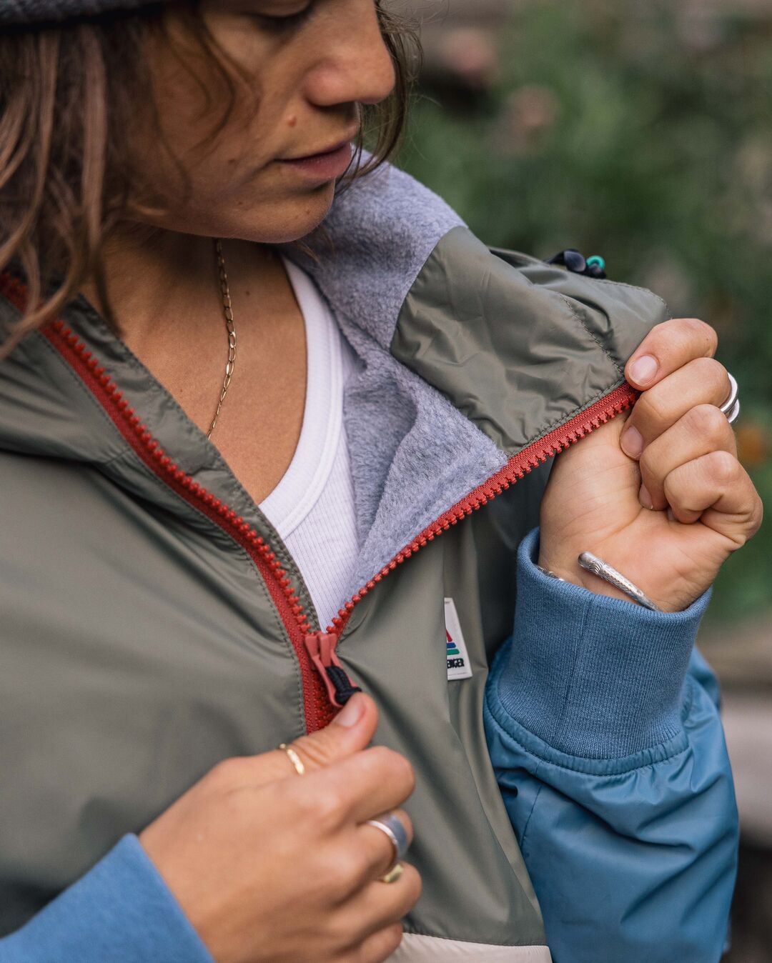 Moonlight Recycled Insulated Anorak - Dusty Olive - Lifestyle