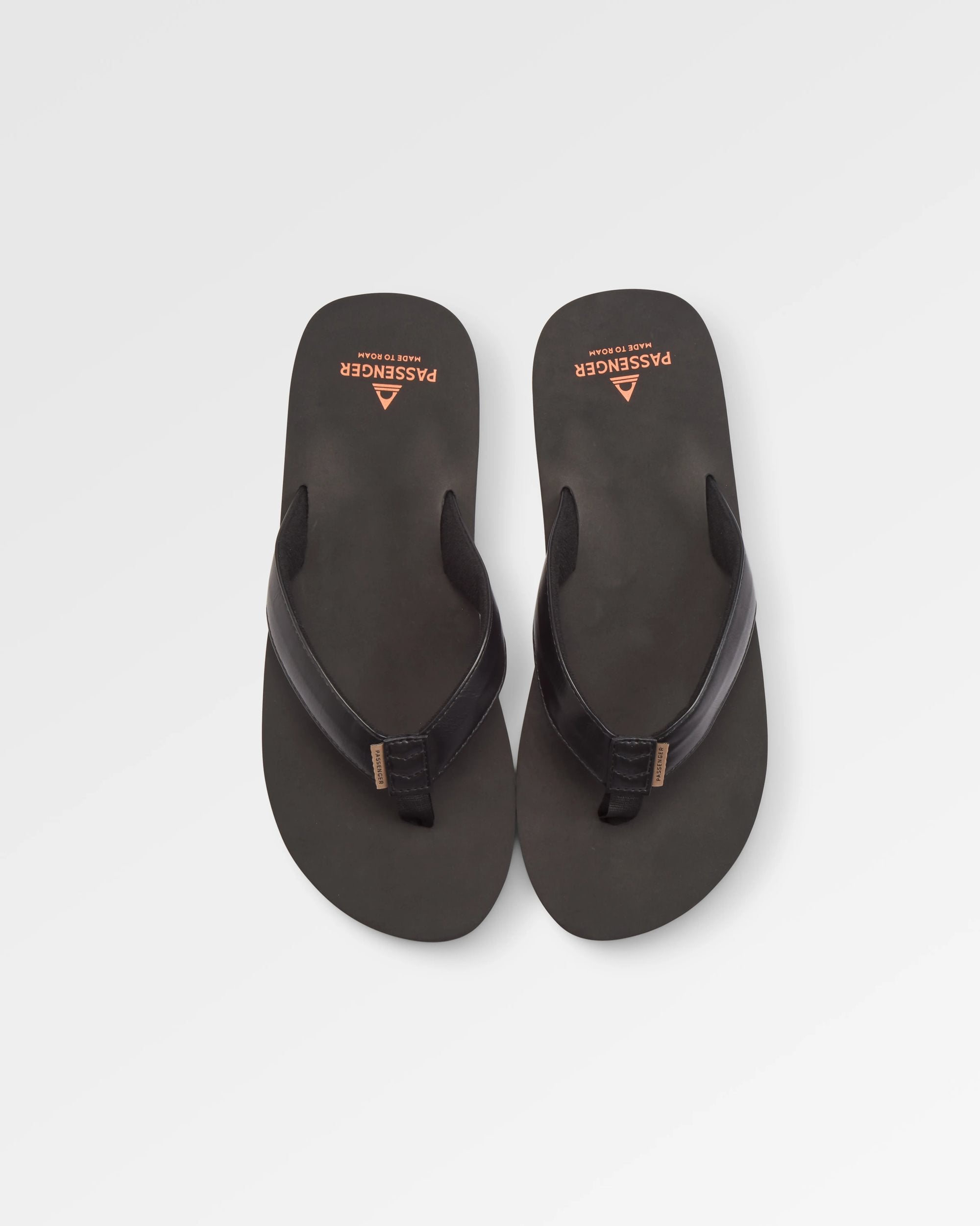 Santos Flip Flop - Black - Flatlay