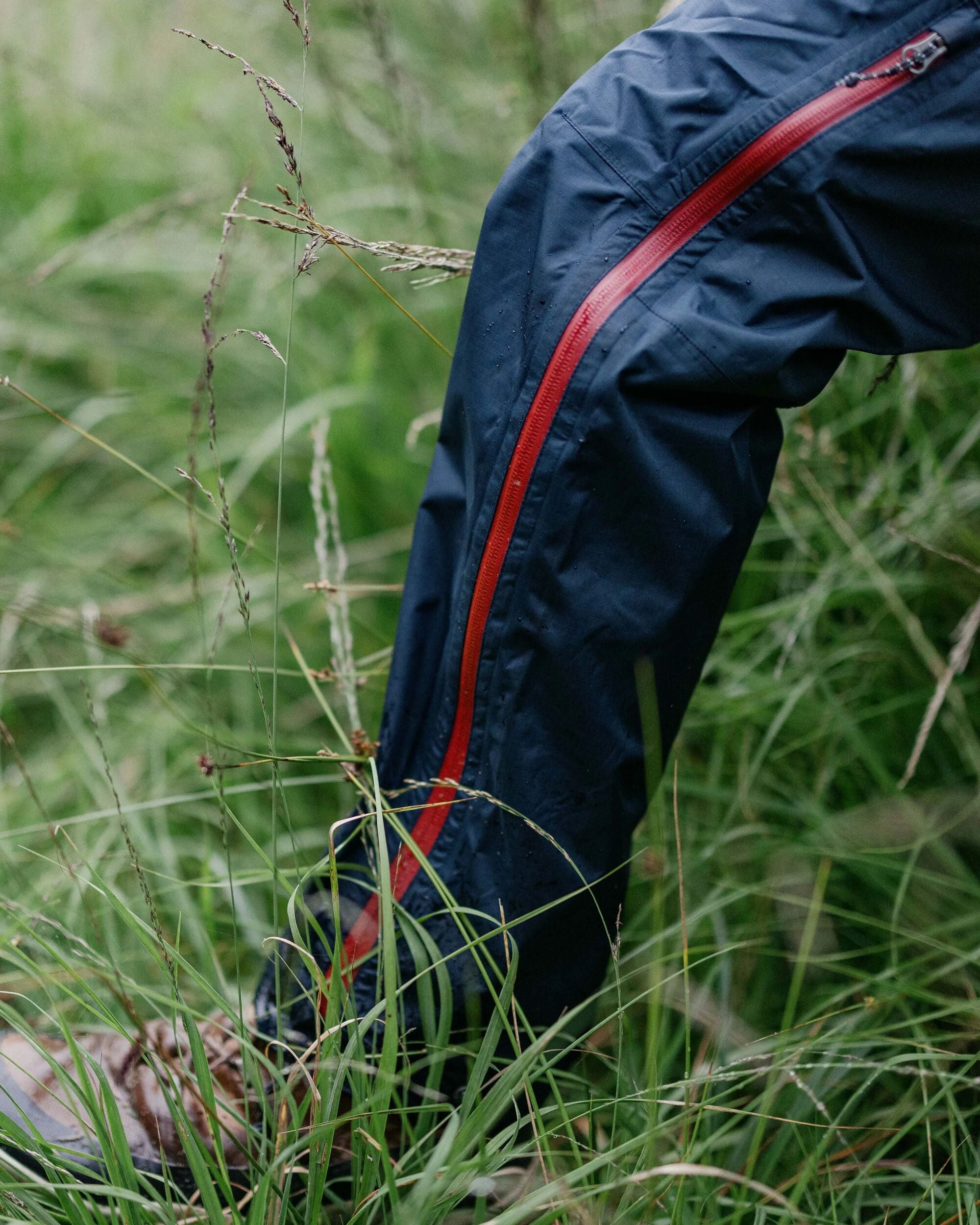 Droplet Recycled Waterproof Trouser - Deep Navy - Lifestyle
