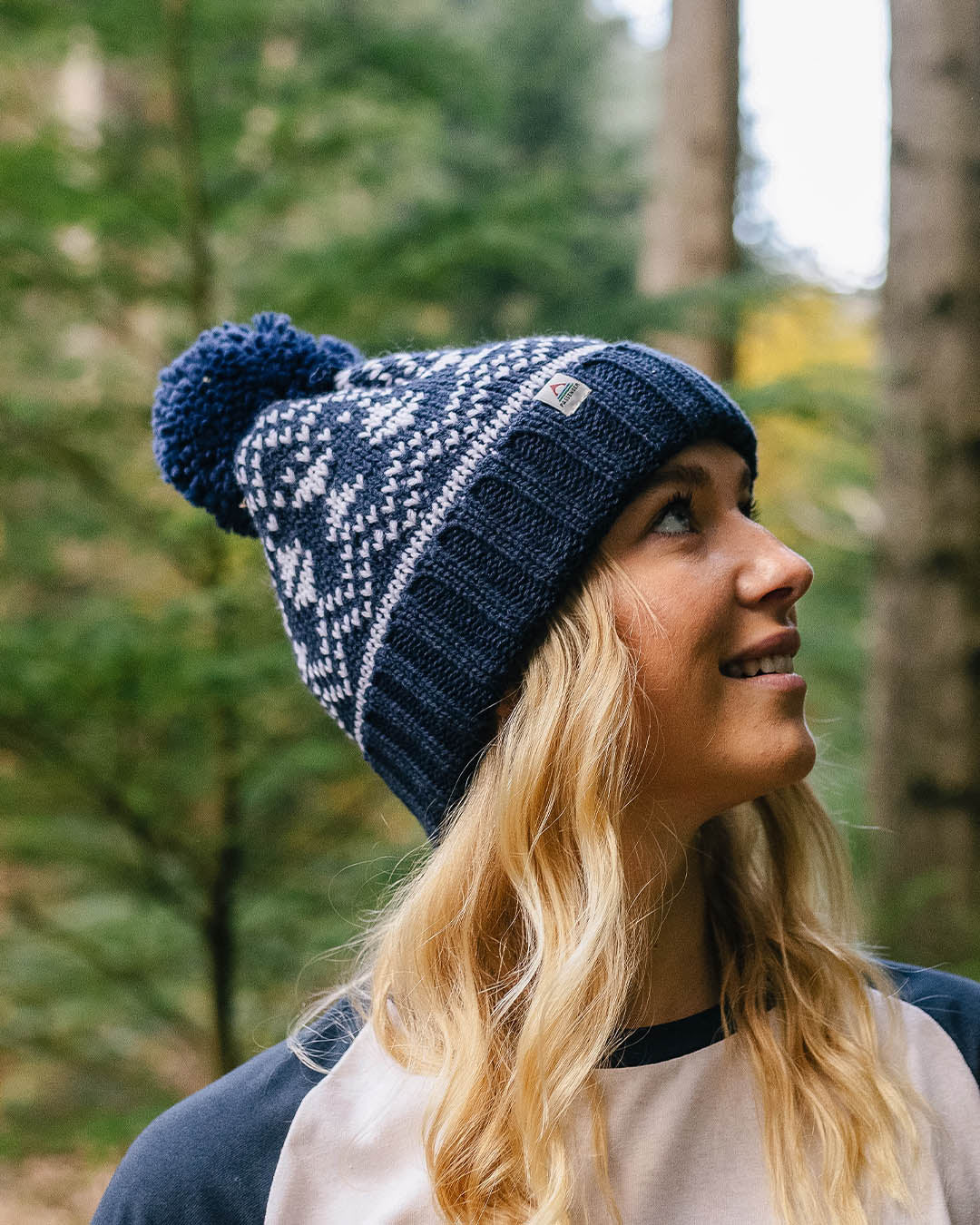 West Coast Recycled Bobble Hat - Rich Navy