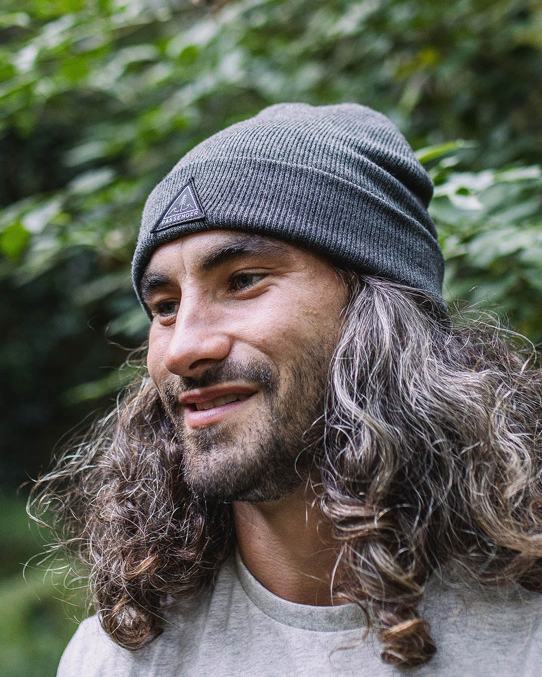 Male_Core Recycled Acrylic Low-Top Beanie - Charcoal