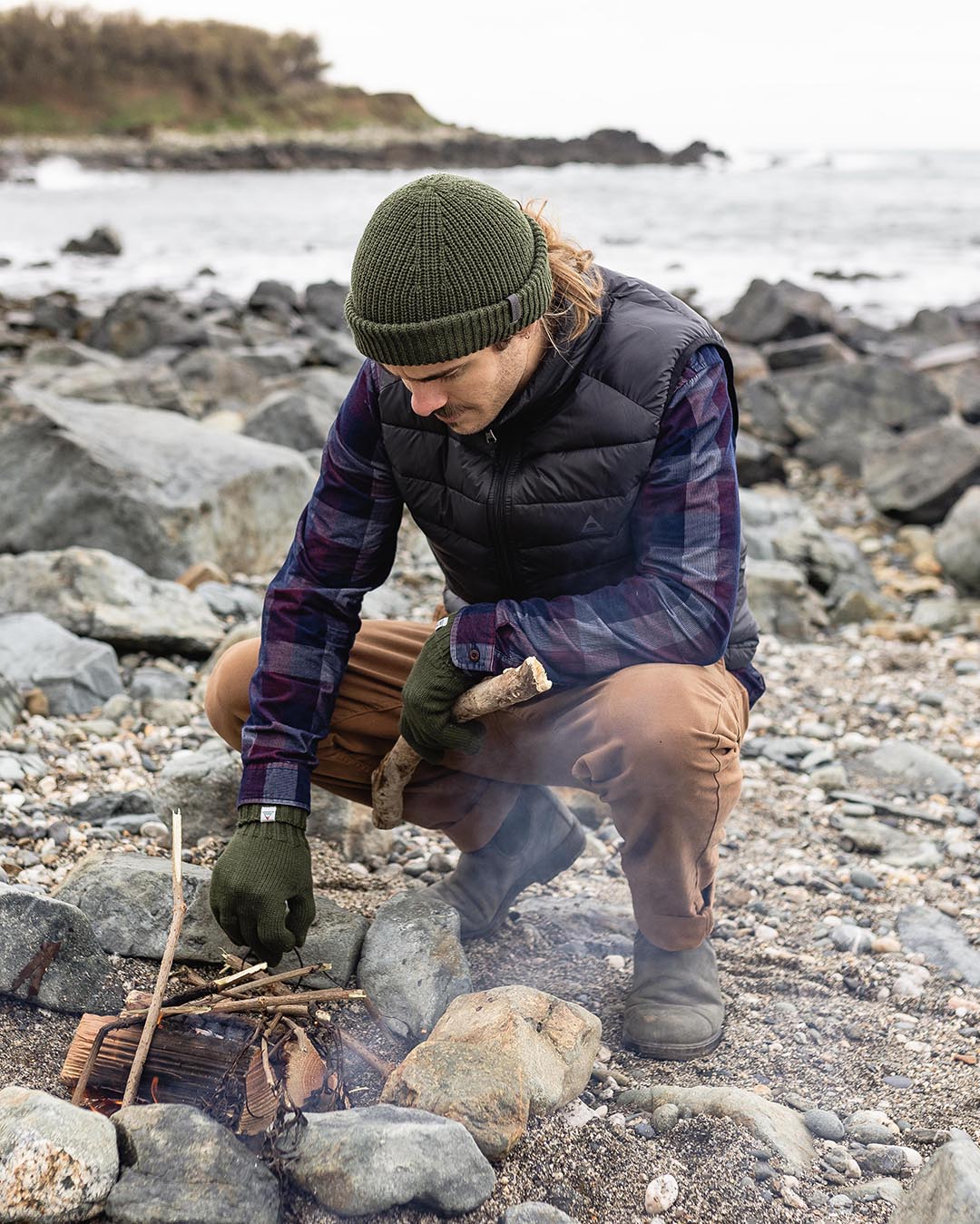 Gale Recycled Acrylic Knitted Gloves - Fir Tree